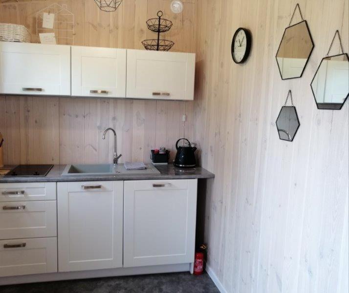 Wodamoja - Apartamenty Nad Jeziorem Ставигуда Екстериор снимка